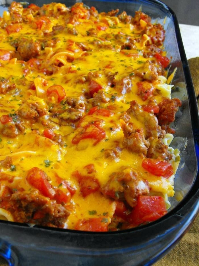 Hamburger And Egg Noodles Casserole
 This Beef Lombardi is a hearty casserole with ground beef