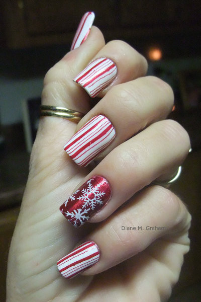 Holiday Nail Colors
 10 Festive Holiday Ideas for Your Nails