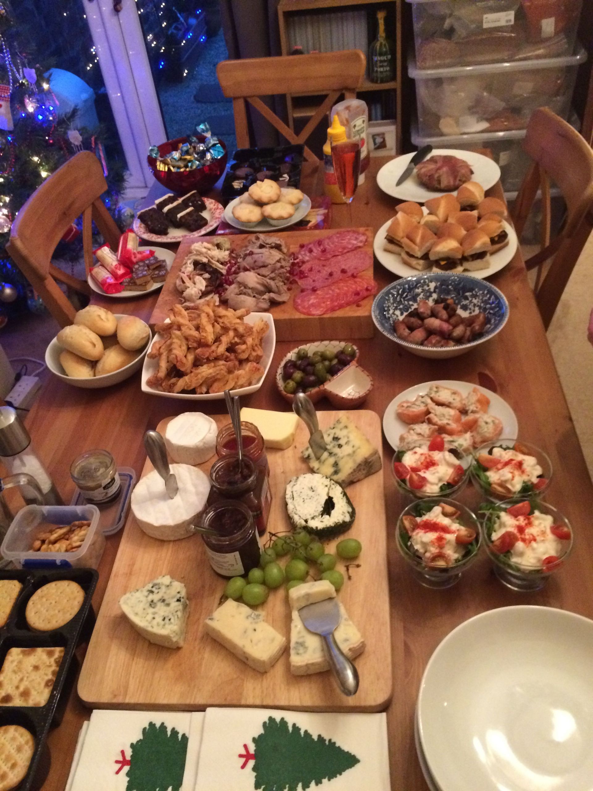 Holiday Party Menu Ideas
 The boxing day buffet love cheese all its needs it our
