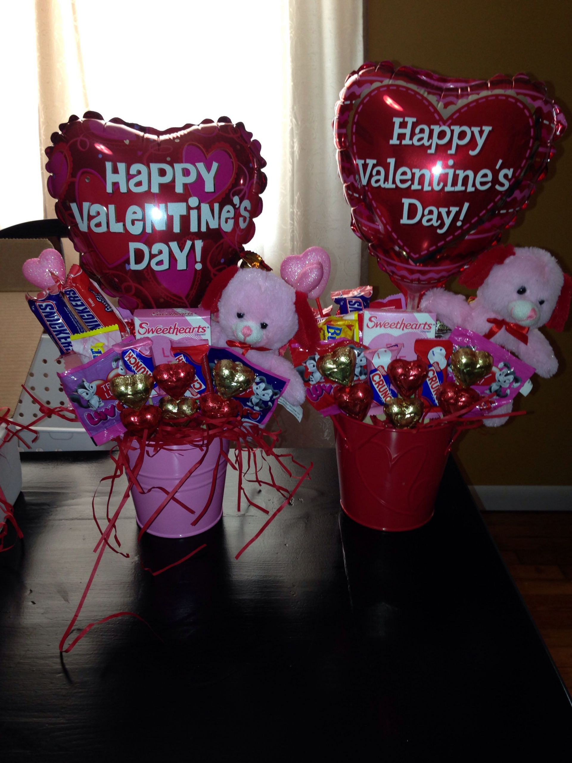 Homemade Valentine Gift Basket Ideas
 Valentines bouquet Candy bouquets