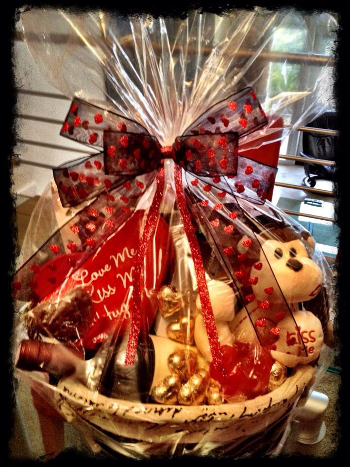 Homemade Valentine Gift Basket Ideas
 33 best valentine t basket images on Pinterest