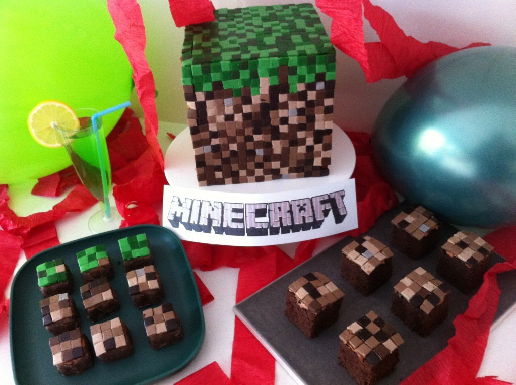 How To Make A Minecraft Birthday Cake
 HowToCookThat Cakes Dessert & Chocolate