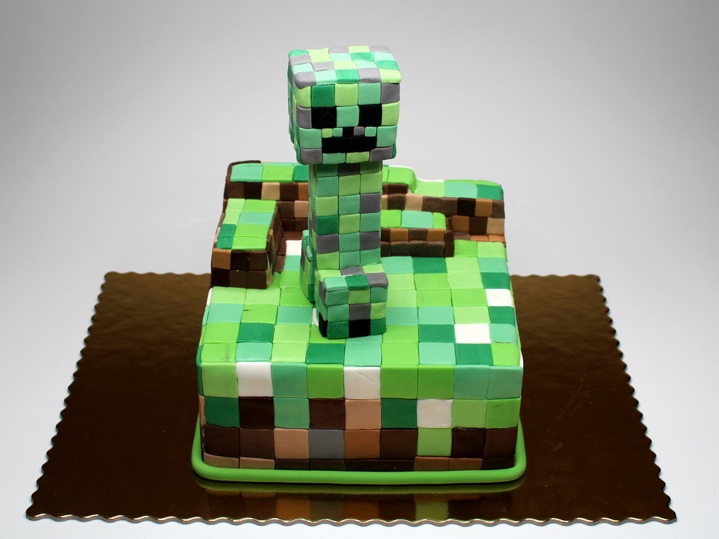 How To Make A Minecraft Birthday Cake
 London Patisserie Minecraft Birthday Cake Kent