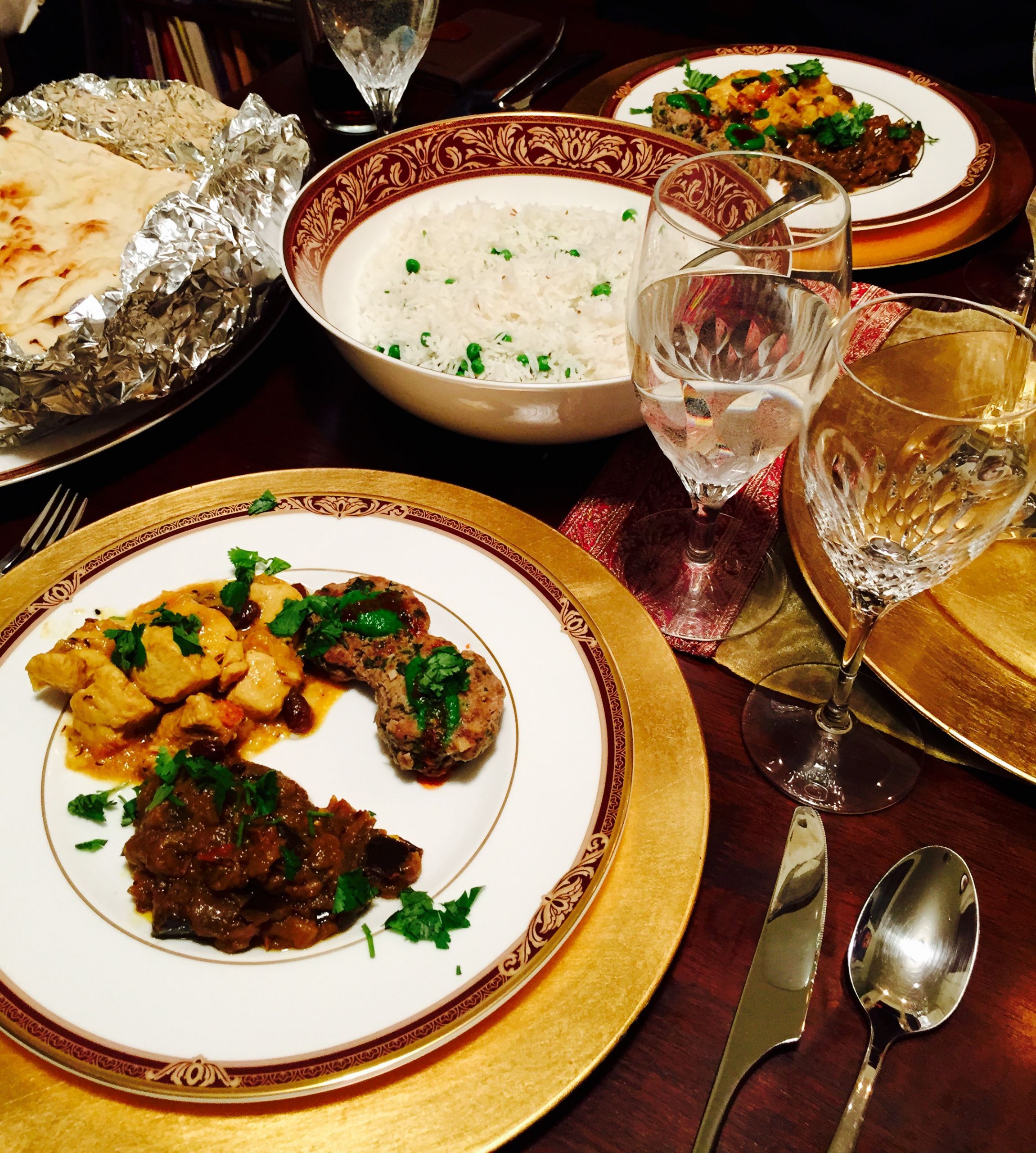 Indian Dinner Menu Ideas
 Hosting an Elegant Indian Dinner Party
