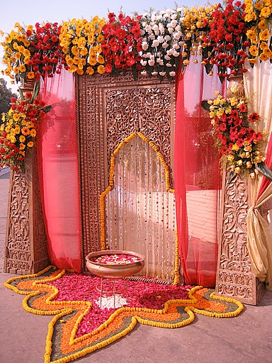 Indian Wedding Stage Decoration
 A WEDDING PLANNER Indian wedding stage decorations and