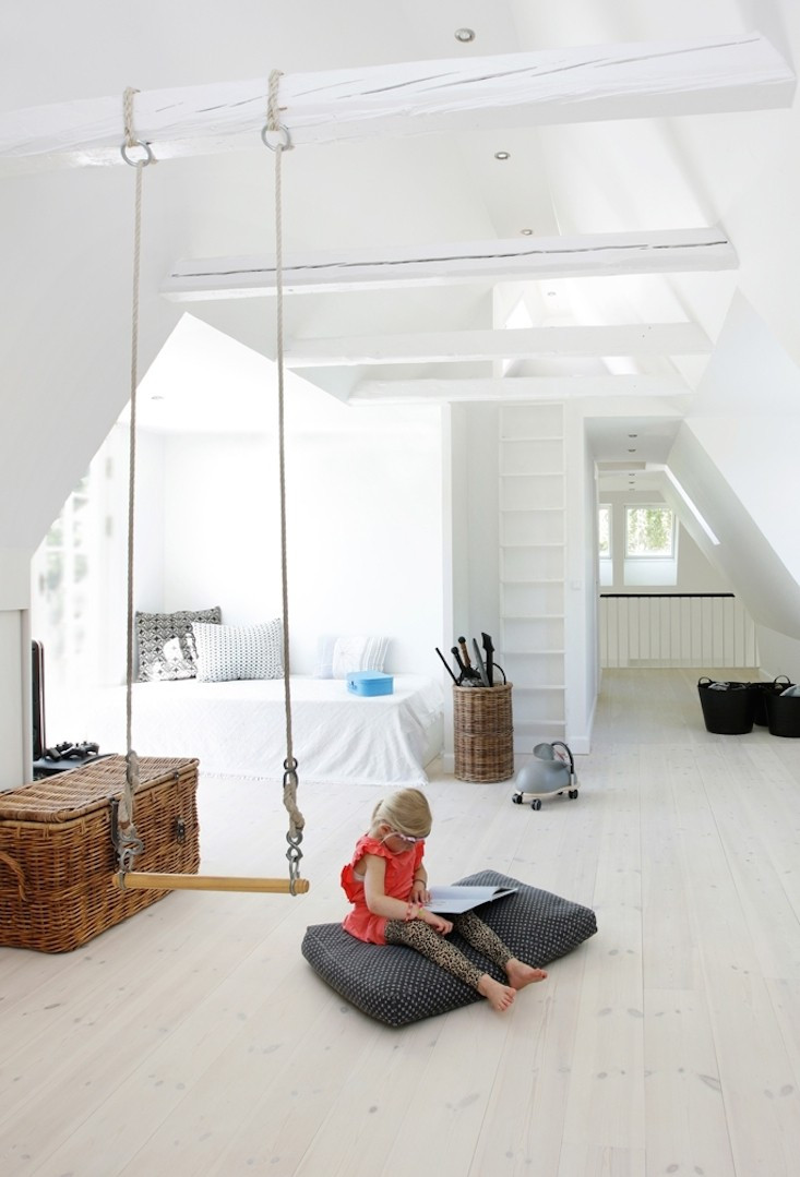 Indoor Kids Swing
 Fun Homes That Feature Indoor Swings And Stay Casual
