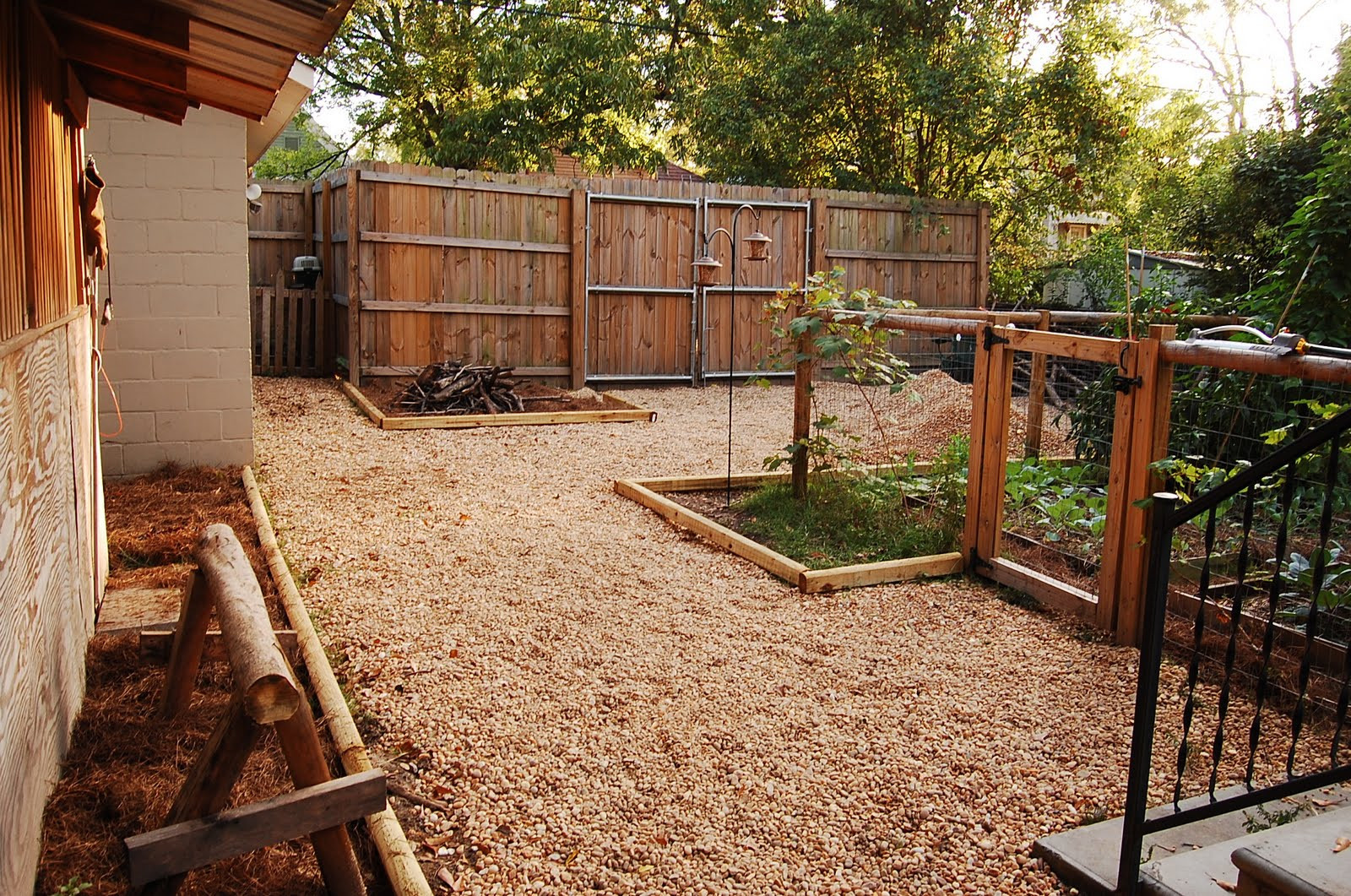 Inexpensive Backyard Ideas
 Urban Self Sufficientist Backyard remodel on the Cheap