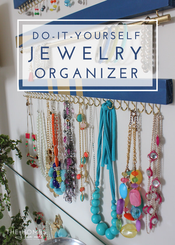 Jewelry Organization DIY
 DIY Jewelry Organizer