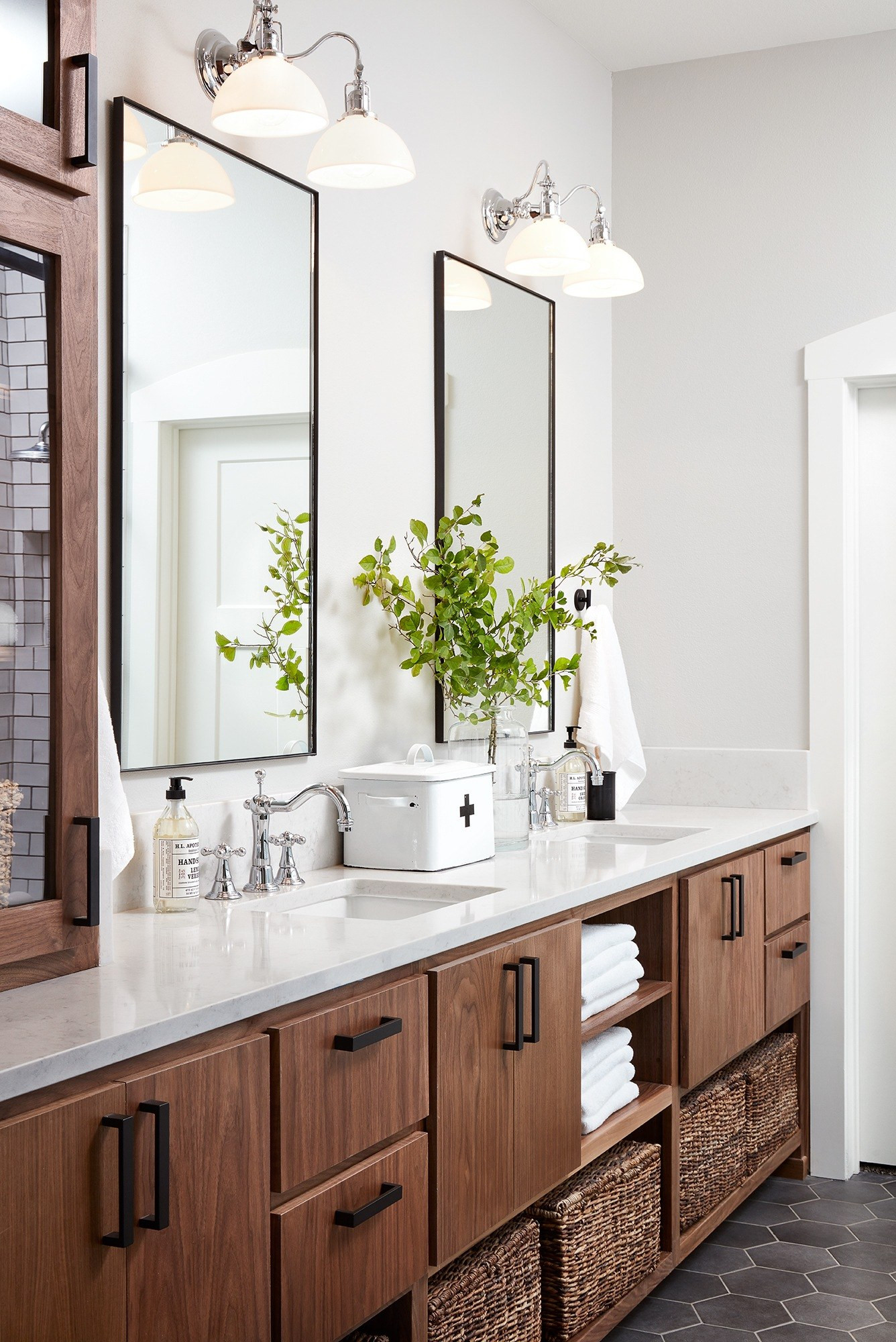 Joanna Gaines Bathroom Design
 Joanna Gaines Has These Brilliant Tips for Creating the