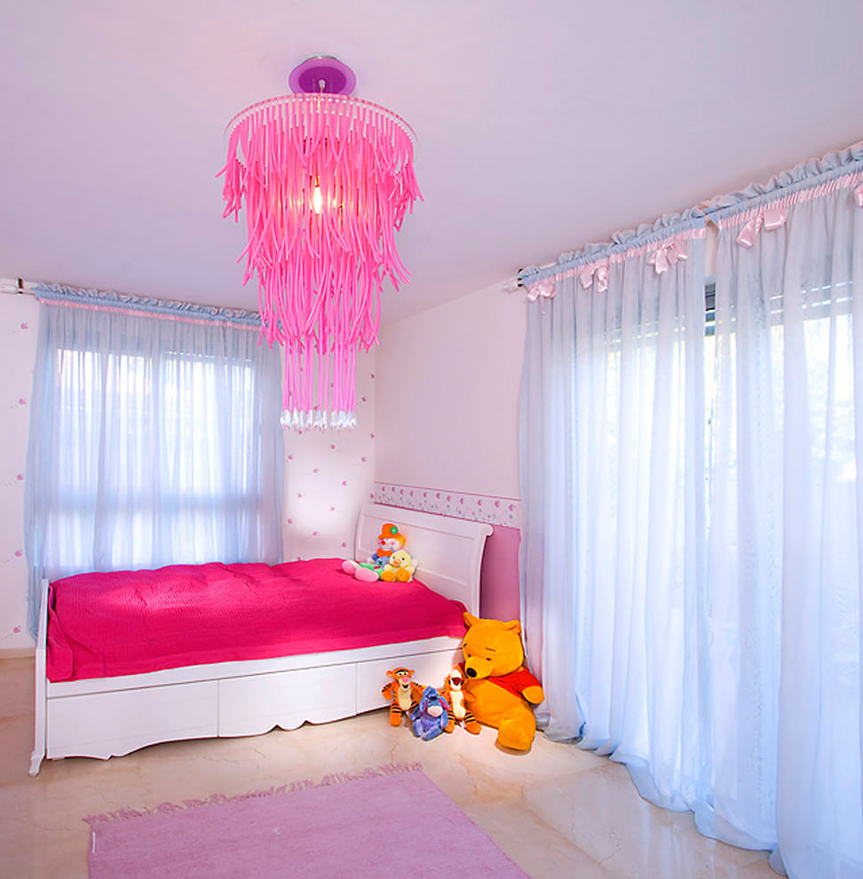 Kids Bedroom Chandelier
 20 Pink Chandelier Designs Decorating Ideas