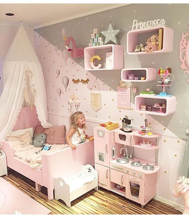 Kids Girls Room Ideas
 A Cute Toddler Girl Bedroom with Many DIY Ideas