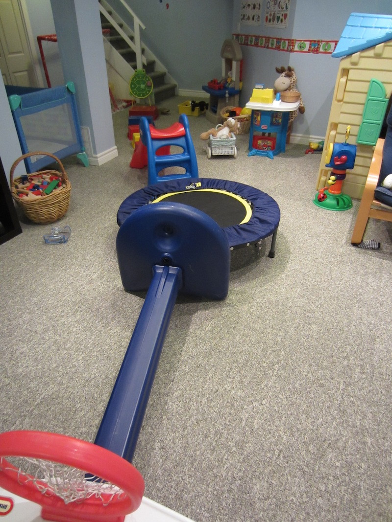 Kids Indoor Obstacle Course
 Indoor Obstacle Course Ideas for All Ages How To Run A