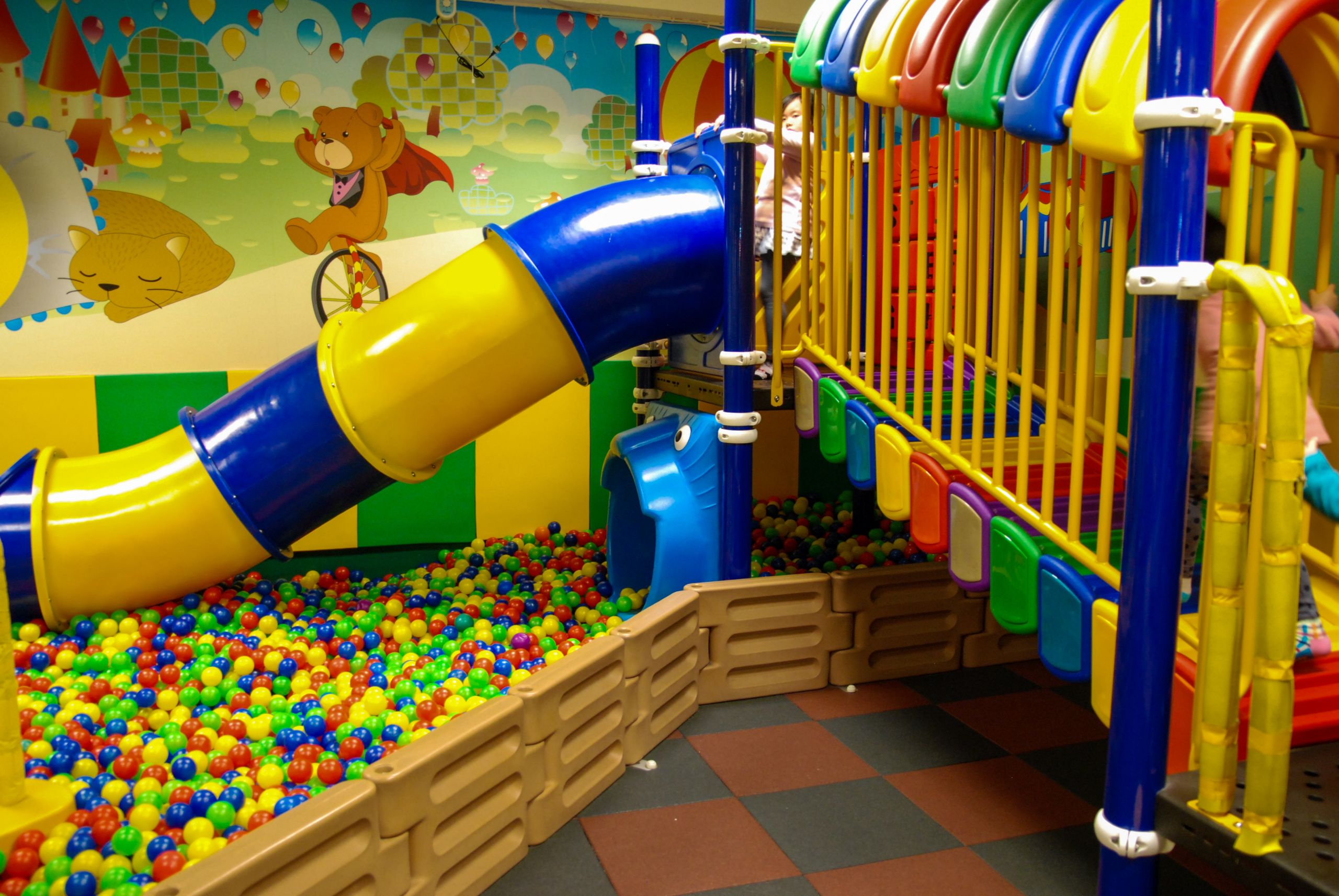 Kids Indoor Play Area
 PinFu World The Biggest Indoor Play Area We Know