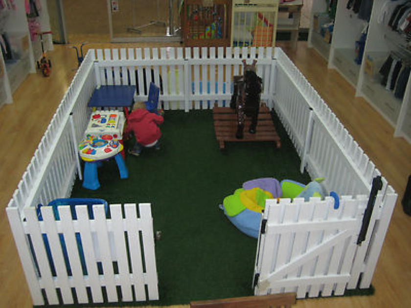 Kids Outdoor Fence
 Love this playpen Fake grass and white picket fence