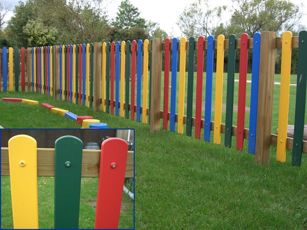 Kids Outdoor Fence
 colorful and very high Creative Fences