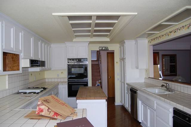 Kitchen Soffit Lights
 How to Replace Fluorescent Light Fixture in Kitchen