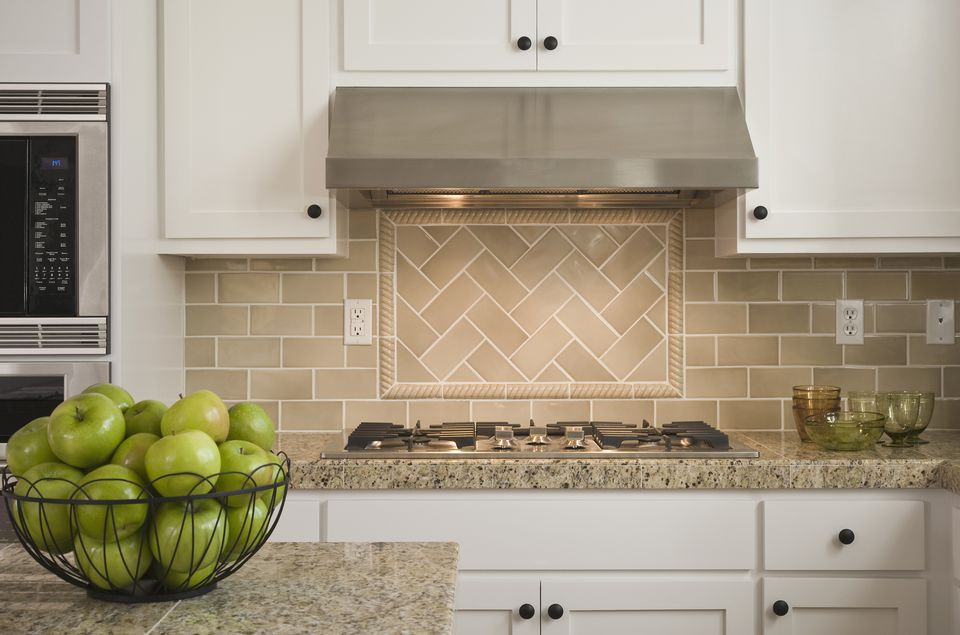 Kitchen Tile Backsplashes Images
 The Best Backsplash Materials For Kitchen or Bathroom