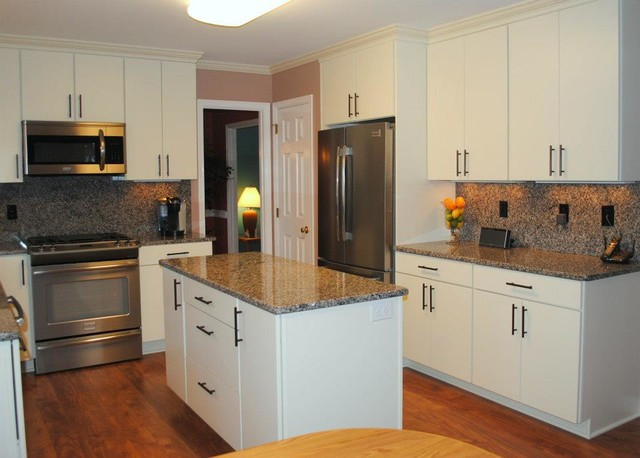 Laminate Flooring For Kitchen Backsplash
 Caledonia Granite Tops and Backsplash White "Rohe