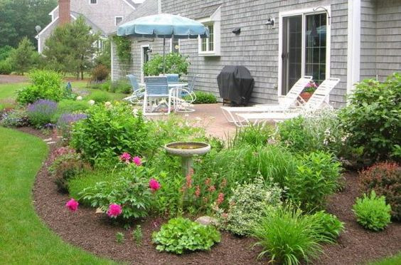 Landscape Around A Patio
 15 Landscaping Ideas Around Patio and Paved Areas