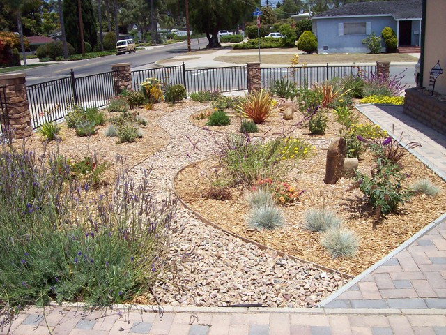 Landscape Designs San Diego
 Front yard landscaping ideas san go