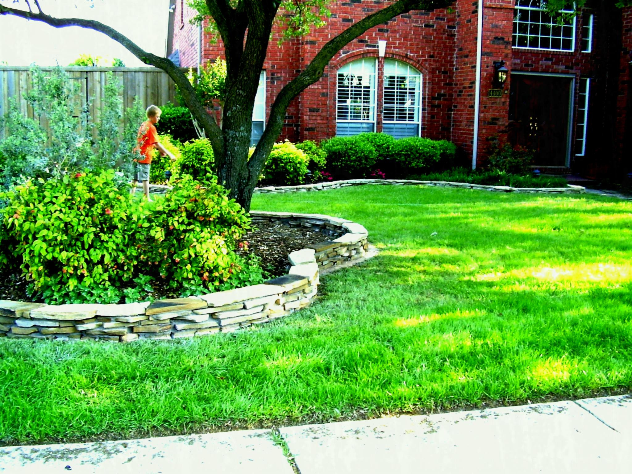 Landscape Edging Lowes
 Ideas Presenting Lowes Garden Edging For Beautify And