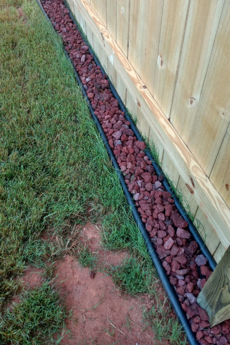 Landscape Edging Lowes
 Ideas Presenting Lowes Garden Edging For Beautify And