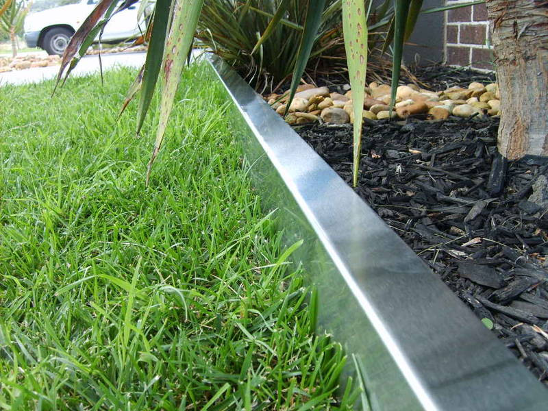 Landscape Edging Metal
 Choose The Steel Landscape Edging Garden Edging Ideas