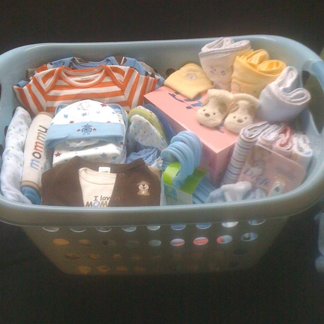 Laundry Gift Basket Ideas
 Baby Shower laundry basket Gift Ideas