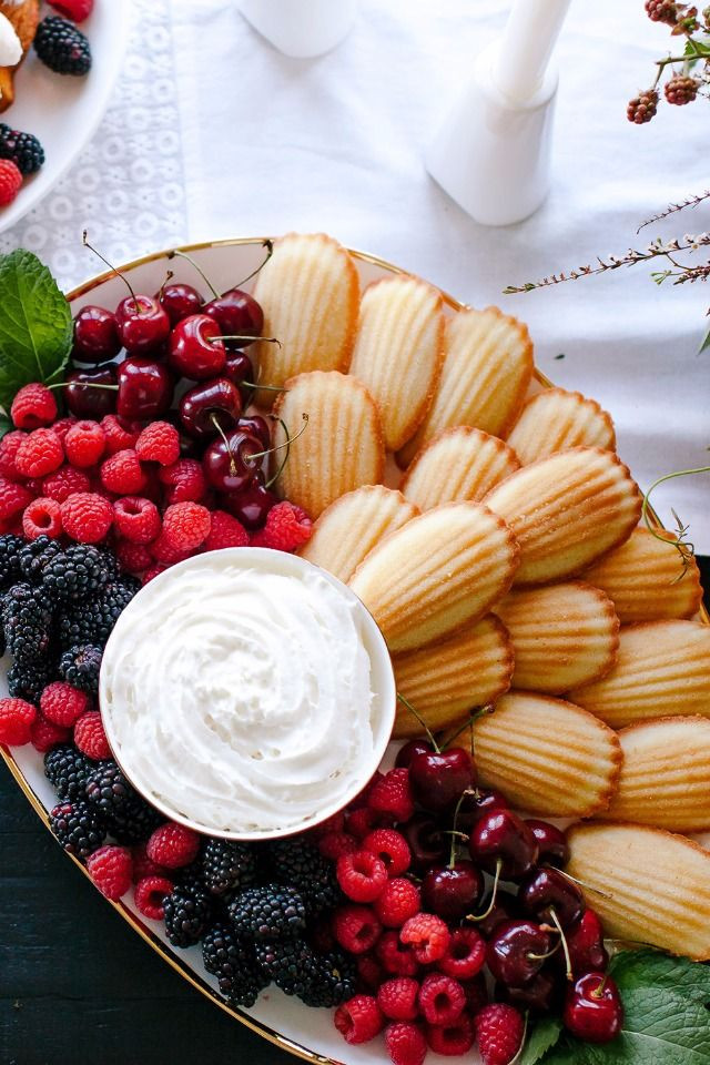 Light Dessert Ideas For Dinner Party
 Secrets To Throwing A Glamorous Stress Free Dinner Party