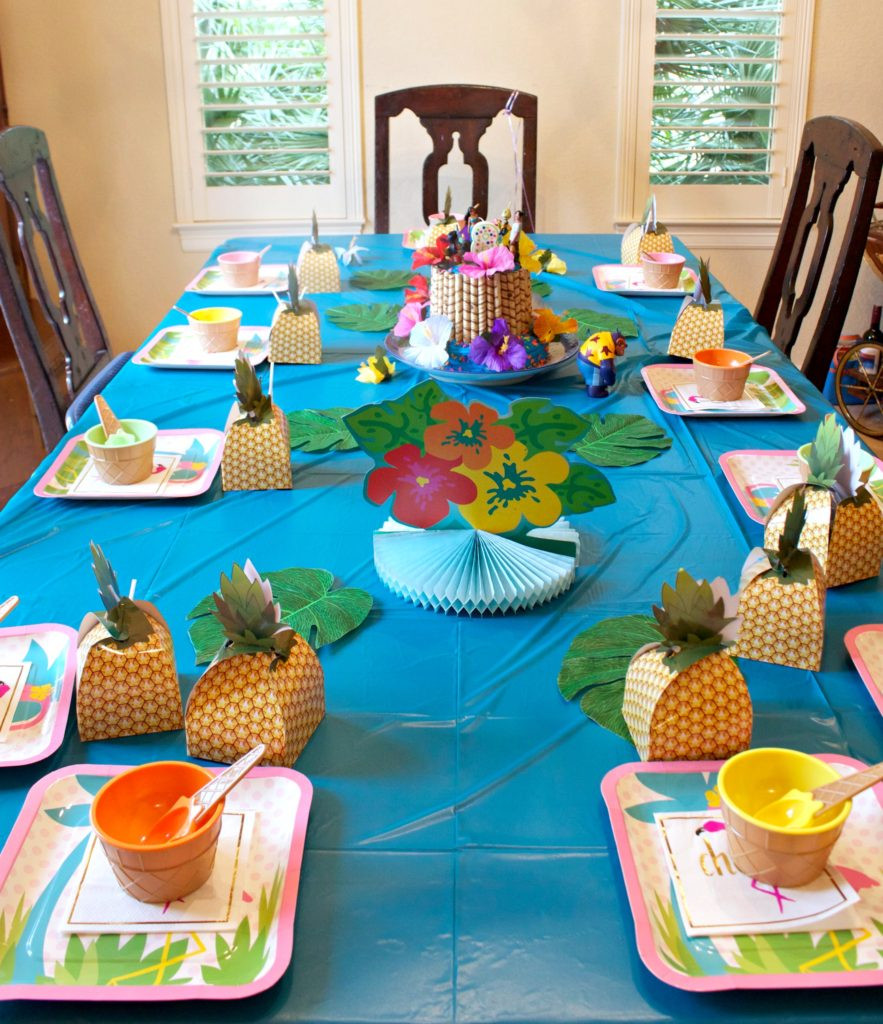 Lilo And Stitch Birthday Party Ideas
 Hawaiian Party A Lilo and Stitch Themed Birthday Morena