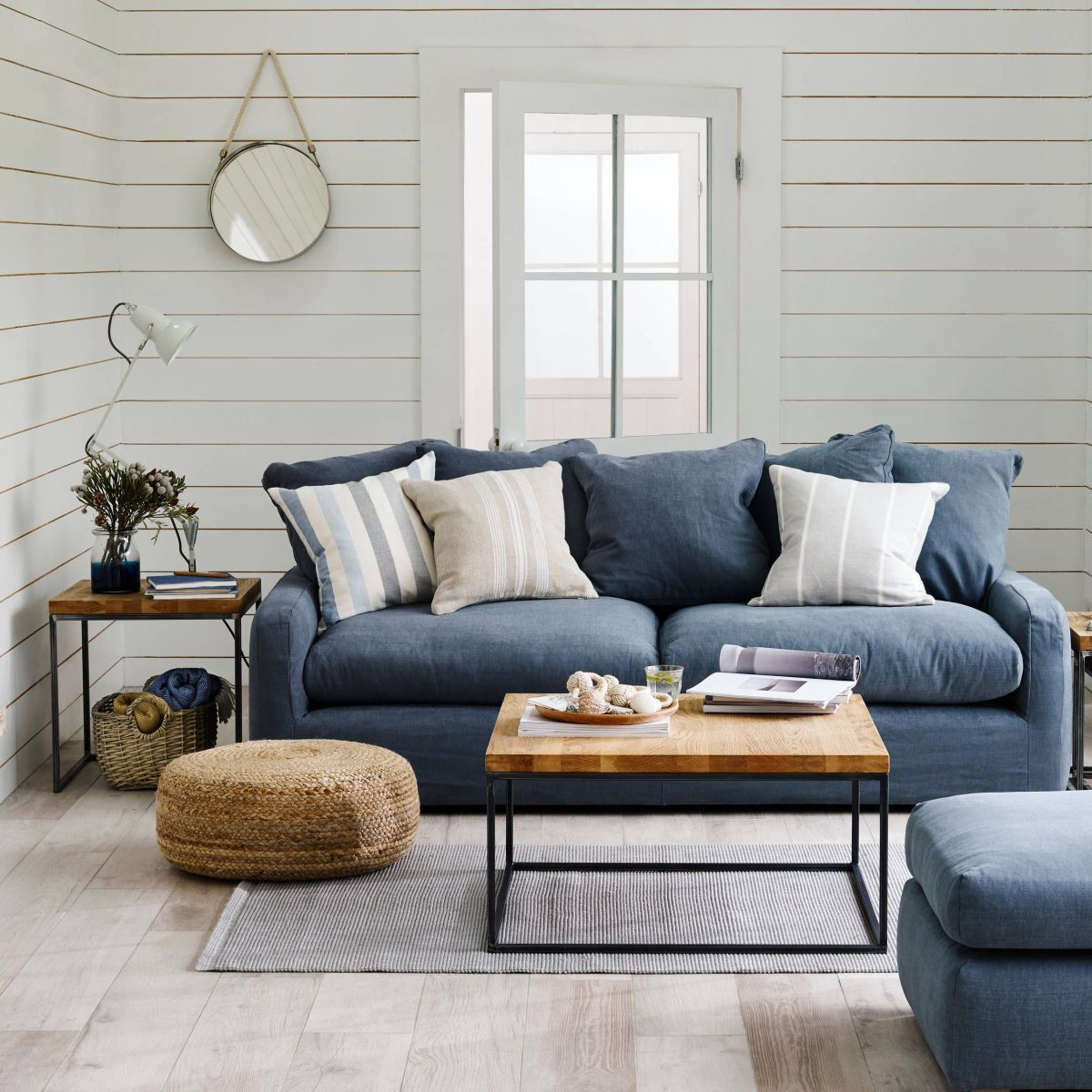 Living Room Wall
 5 Reasons To Put Shiplap Walls In Every Room