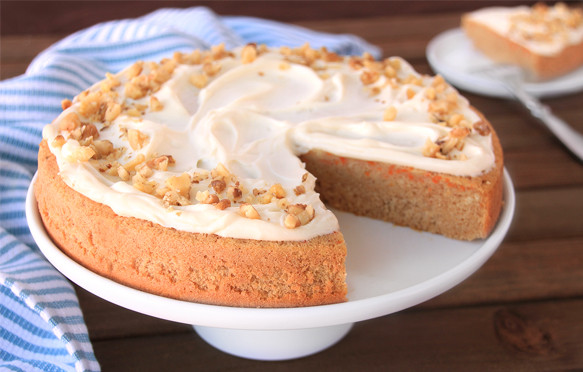 Low Calorie Carrot Cake Recipe
 Low Calorie Carrot Cake with Cream Cheese Frosting Recipe