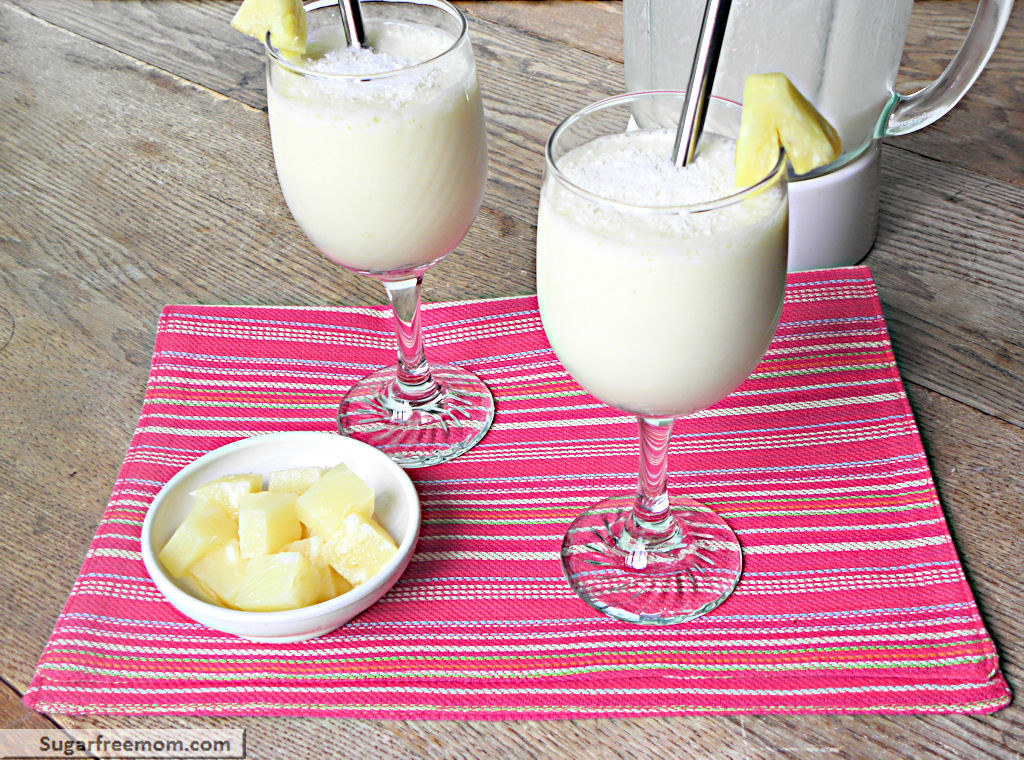 Low Carb Low Calorie Smoothies
 Low Carb Pina Colada Smoothie [No Sugar Added]