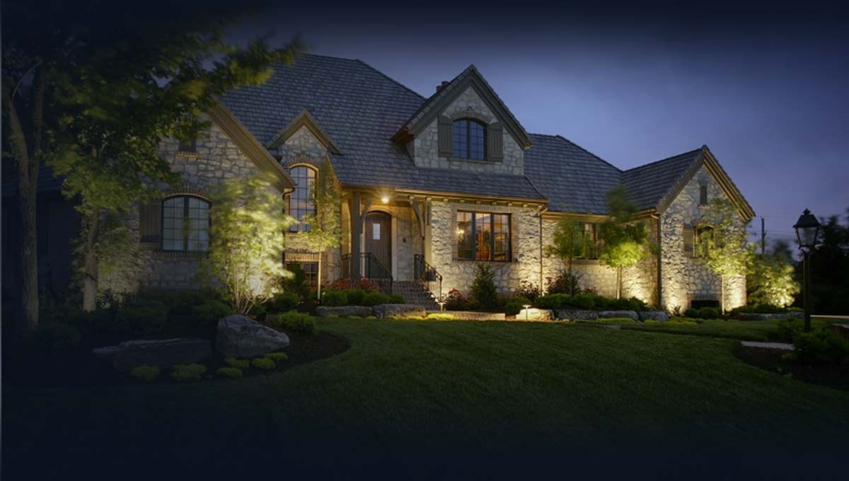 Lowes Landscape Lights
 Ideas Make Your Garden More Beautiful With Low Voltage