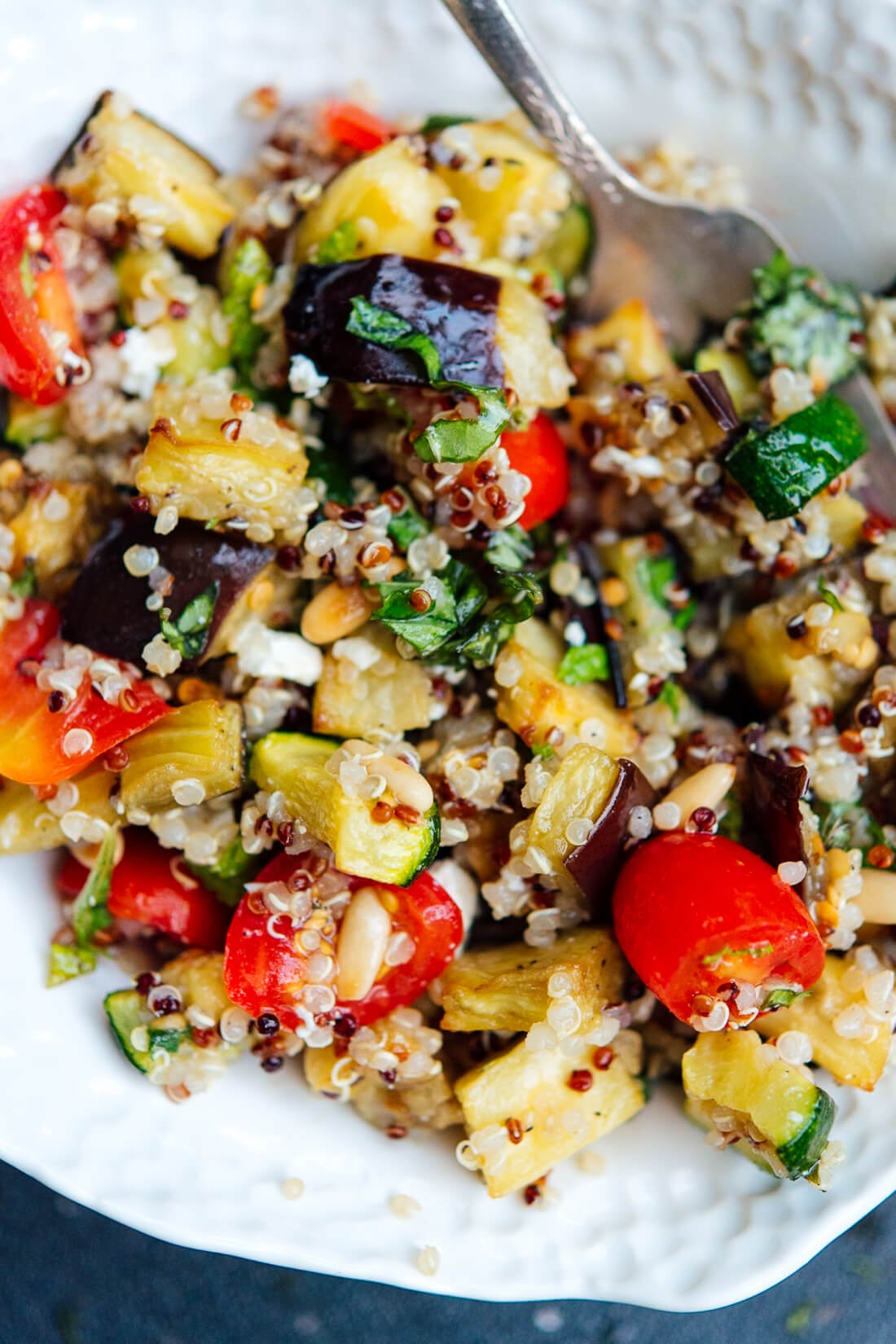Mediterranean Vegan Recipes
 Mediterranean Quinoa Salad with Roasted Ve ables