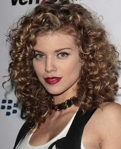 Medium Length Haircuts For Naturally Curly Hair
 Medium length naturally curly hairstyles
