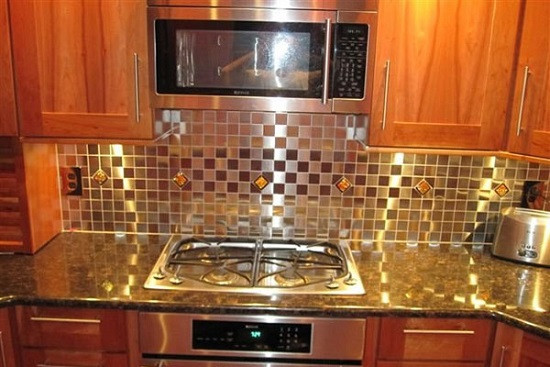 Metallic Kitchen Backsplash Ideas
 15 Beautiful Kitchen Backsplash Ideas