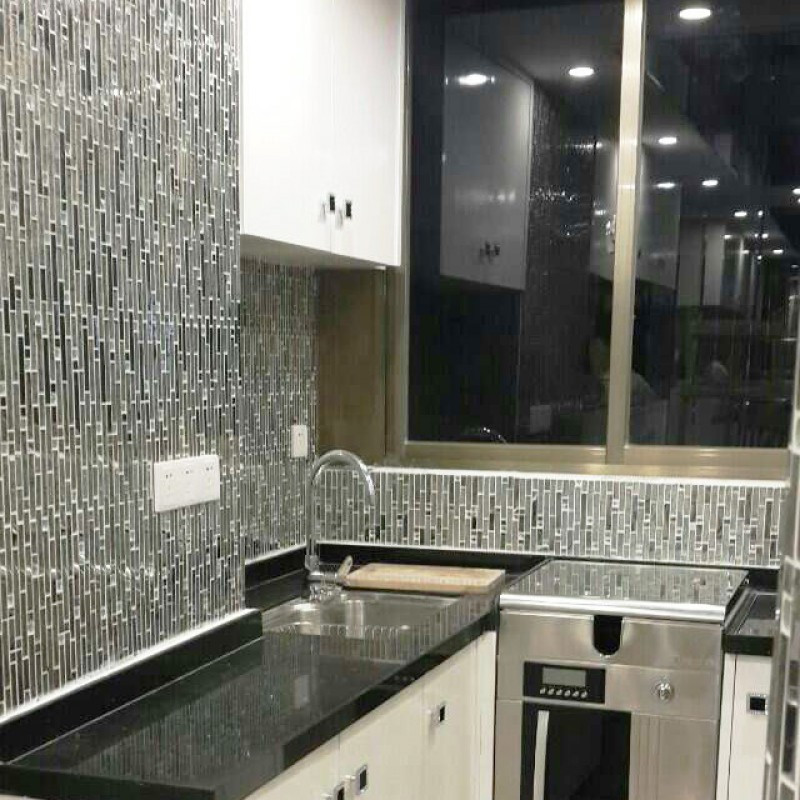 Metallic Kitchen Backsplash Ideas
 Glass and metal tile backsplash ideas bathroom stainless