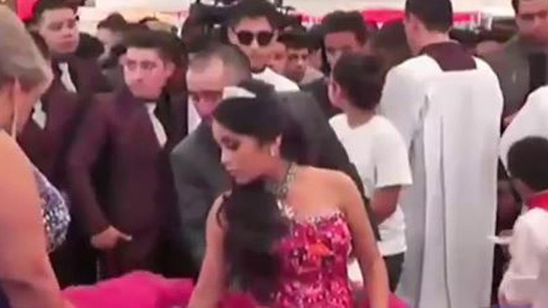 Mexican 15th Birthday Party
 1 killed in Mexican girl’s viral 15th birthday party