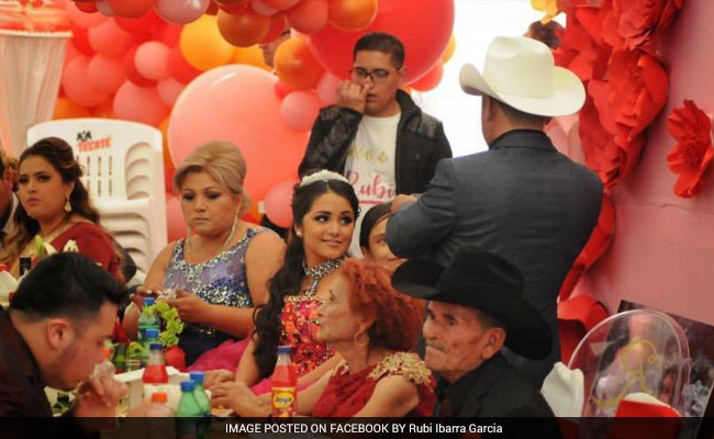 Mexican 15th Birthday Party
 Thousands Attend Mexican Teen s Birthday Party After