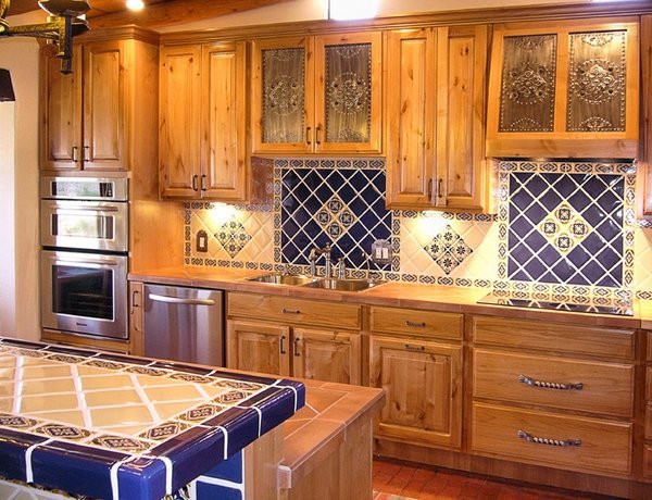 Mexican Tile Backsplash Kitchen
 Mexican tiles in the interior – richness of colors and