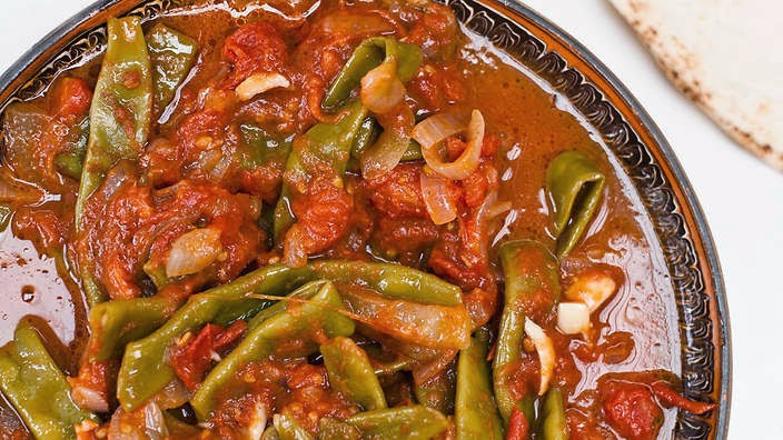 Middle Eastern Recipes Vegetarian
 Green bean stew loubyeh b’zeit recipe