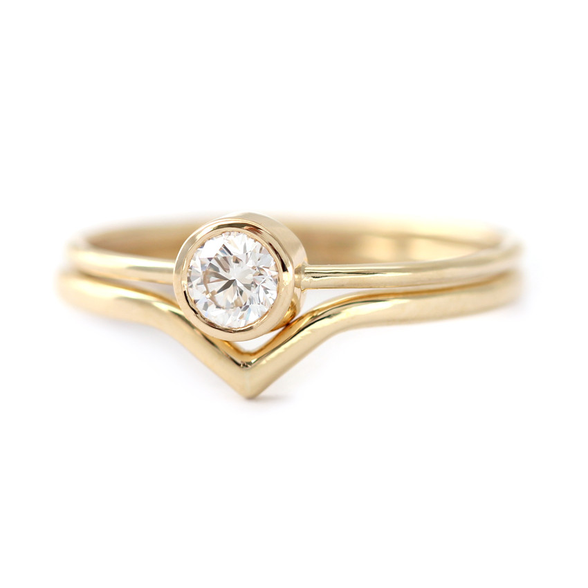 Minimalist Wedding Rings
 Minimalist Wedding Ring Set with 0 2 Carat Diamond – ARTEMER
