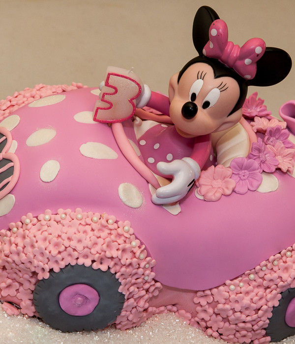 Minnie Birthday Cake
 Top 25 Minnie Mouse Birthday Cakes CakeCentral