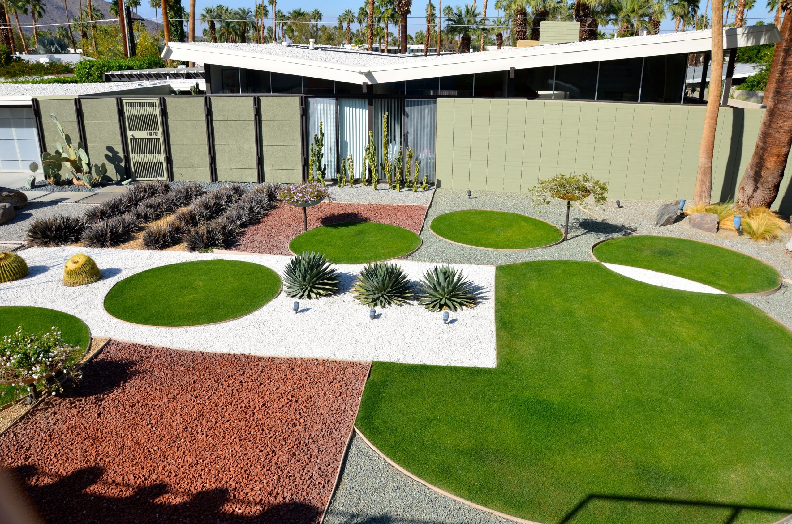 Modern Landscape Design
 Ultimate Cool Palm Springs Modernism Week