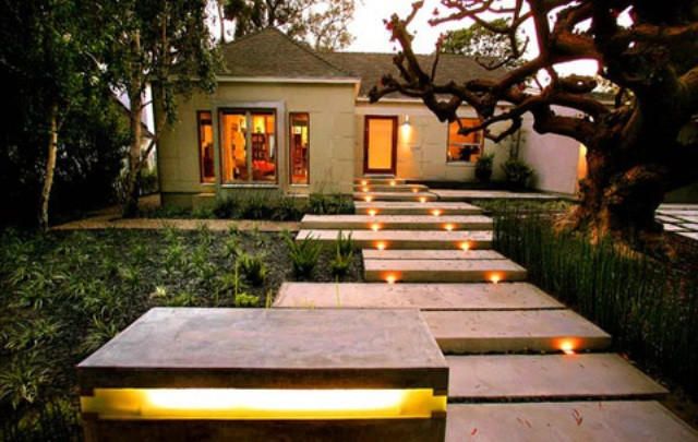 Modern Landscape Lighting
 Fascinating Garden Walkways For Modern Outdoor Setting