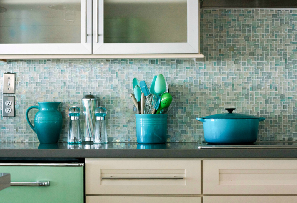 Mosaic Kitchen Backsplash Ideas
 18 Gleaming Mosaic Kitchen Backsplash Designs