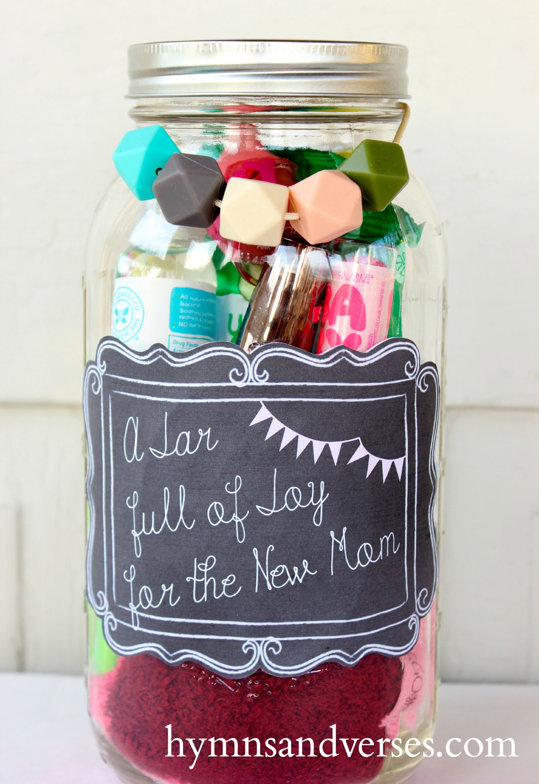 Mother To Be Gift Ideas
 10 Great DIY New Mom Gift Basket Ideas Meaningful Gifts
