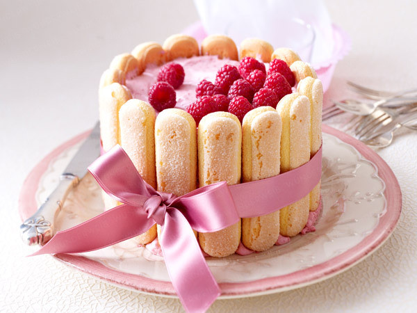 Mother'S Day Cake Recipes
 Easy Mother s Day cake recipe A small raspberry