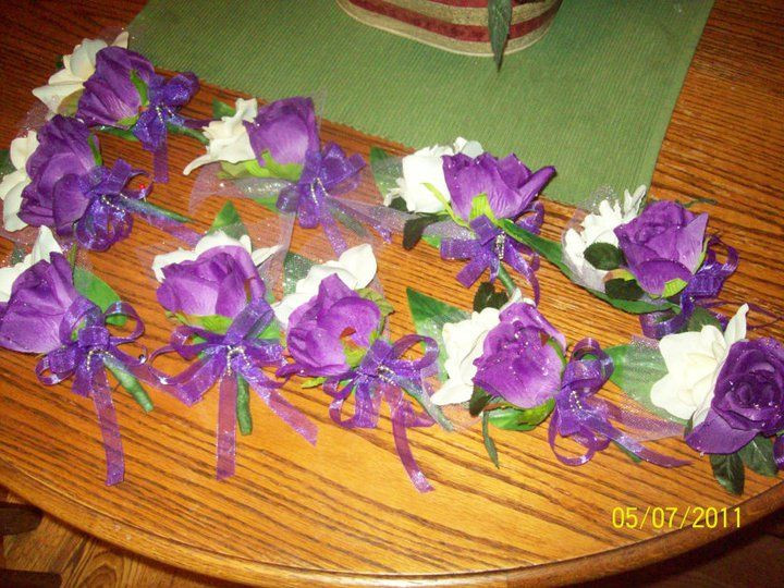 Mother'S Day Gift Ideas For Church Ladies
 Mother s Day corsages I done for the la s at church